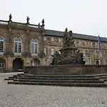 Im Zentrum Altstadtflair Mit Holz Und Stil Appartement Bayreuth